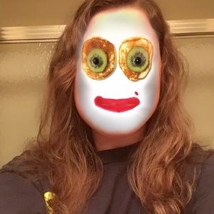 Meet your Posher, Alissa